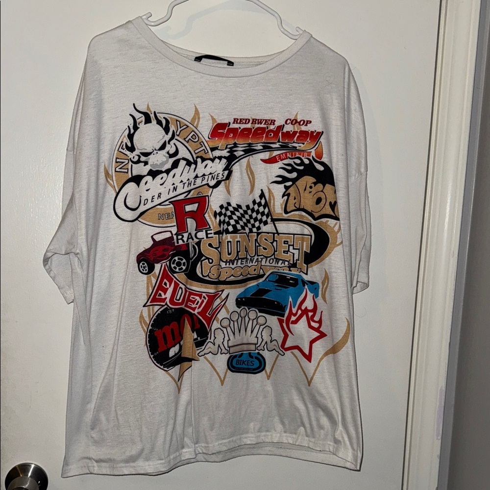 Graphic T-Shirt - White